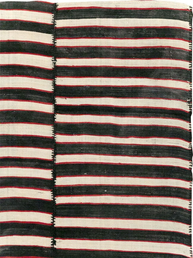 Vintage Persian Flatweave Kilim Accent Carpet, No.30176 - Staging