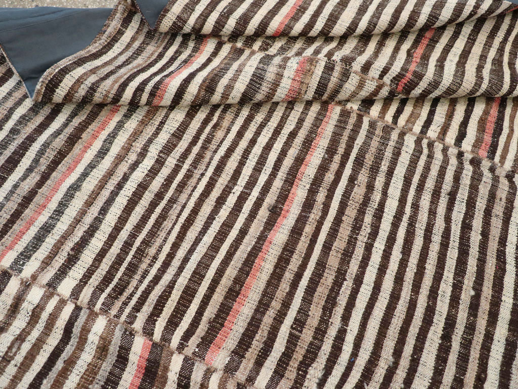 Vintage Persian Mazandaran Kilim Accent Carpet, No.30178 - Staging