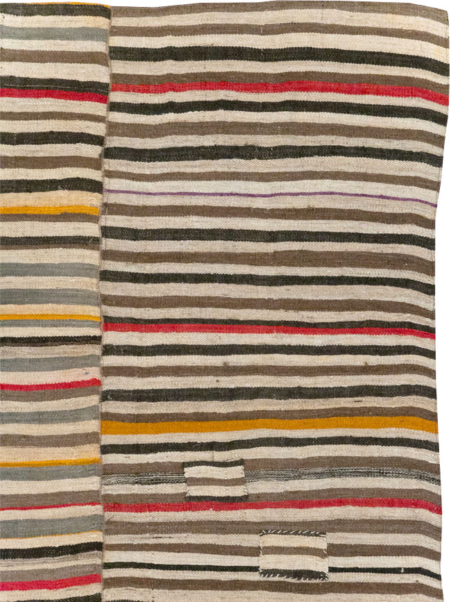 Vintage Persian Flatweave Kilim Accent Carpet, No.30179 - Staging