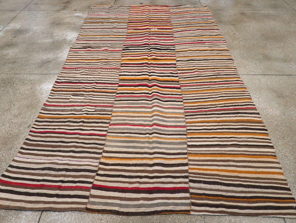 Vintage Persian Flatweave Kilim Accent Carpet, No.30179 - Staging