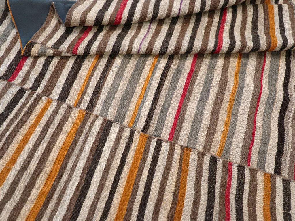 Vintage Persian Flatweave Kilim Accent Carpet, No.30179 - Staging