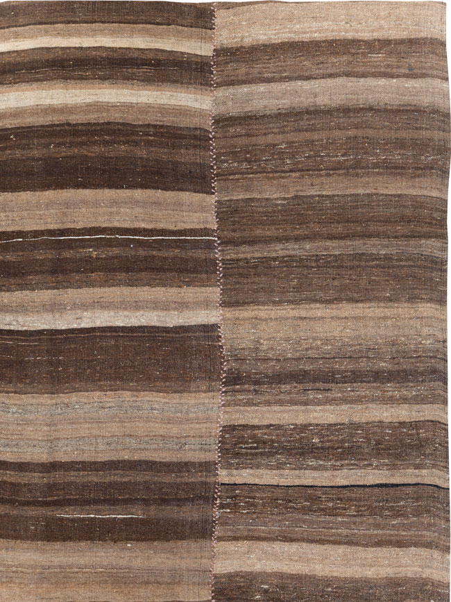 Contemporary Turkish Flatweave Kilim Small Room Size Carpet, No.30181 - Staging