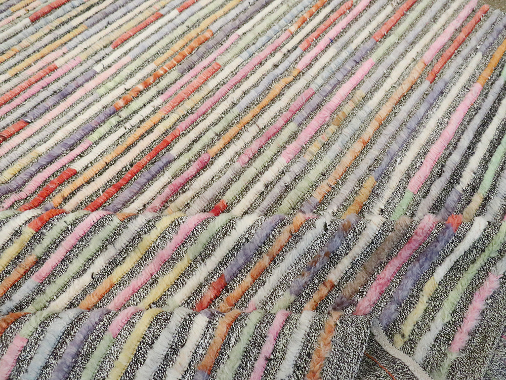Colorful Contemporary Turkish Room Size Carpet, No.30185 - Staging