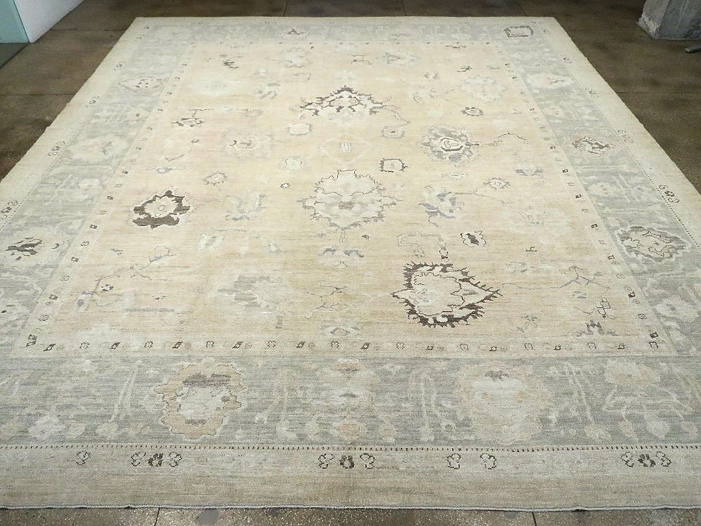 Contemporary Turkish Oushak Oversize Carpet, No.30201 - Staging