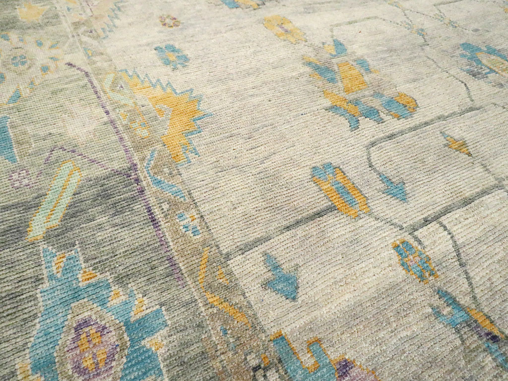 Contemporary Turkish Oushak Large Room Size Carpet, No.30202 - Staging