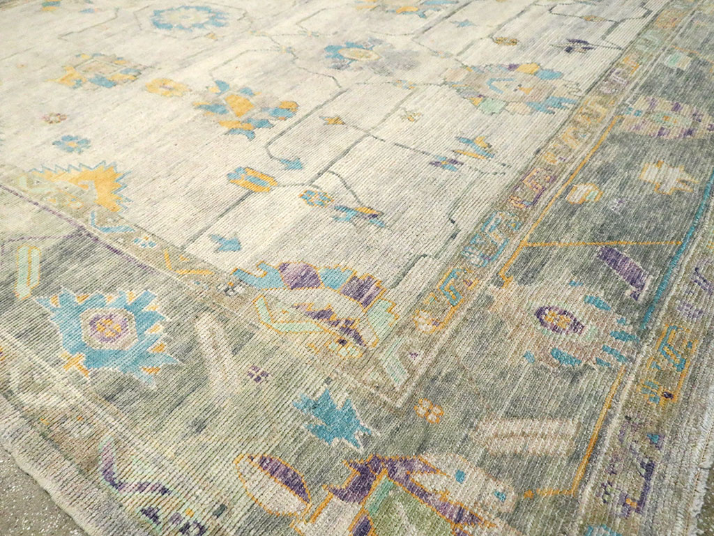 Contemporary Turkish Oushak Large Room Size Carpet, No.30202 - Staging