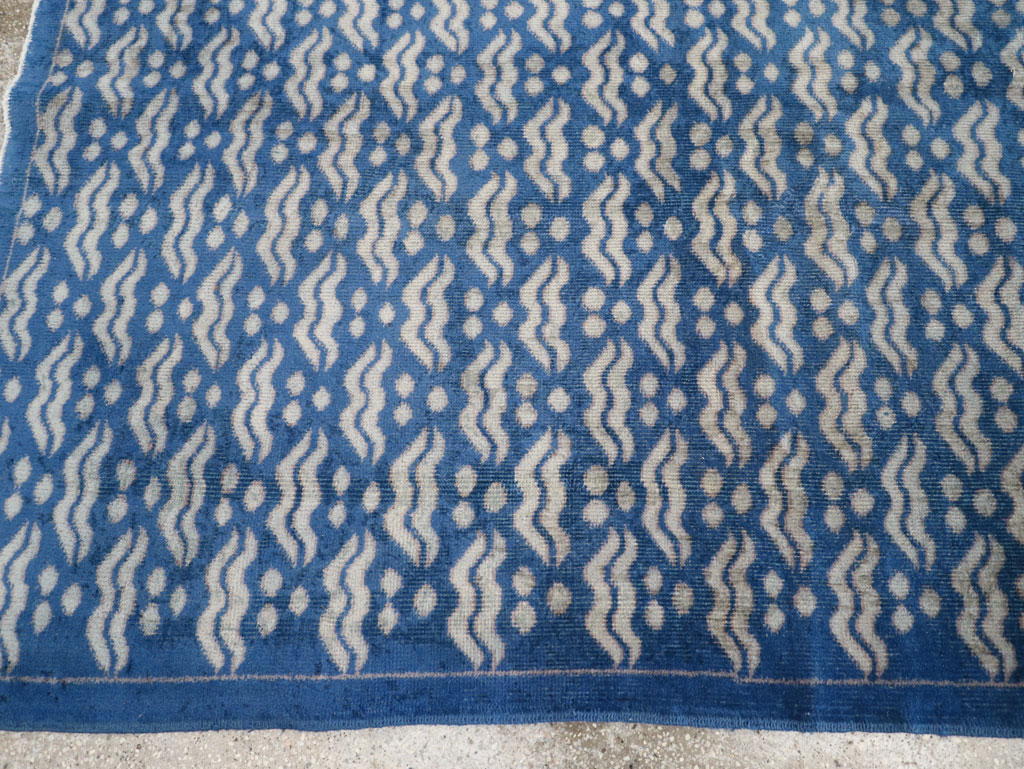 Vintage Turkish Anatolian Small Room Size Carpet, No.30221 - Staging