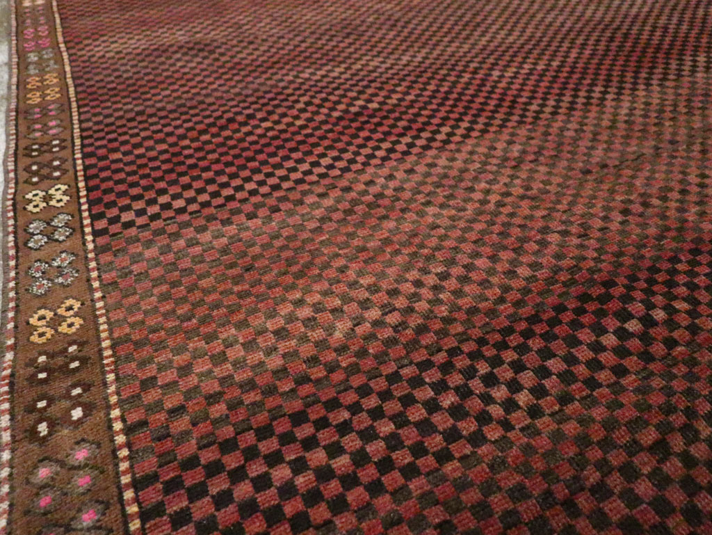 Vintage Turkish Anatolian Small Room Size Carpet, No.30228 - Staging