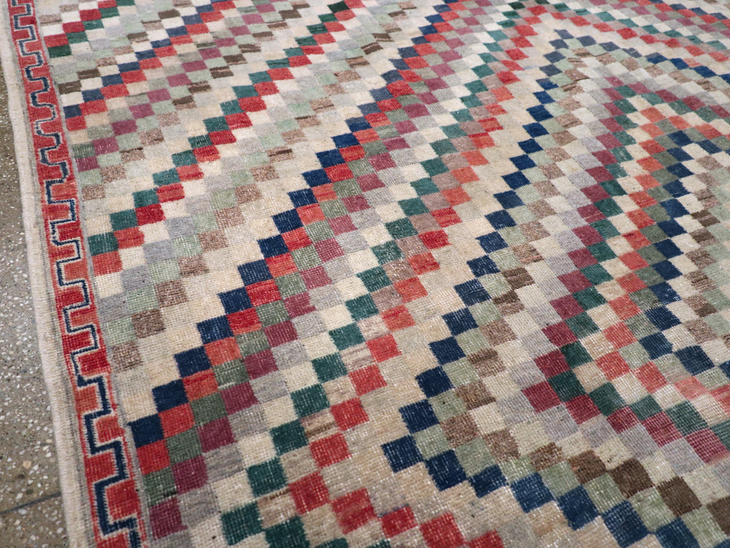 Vintage Anatolian Deco Carpet, No.30231 - Staging