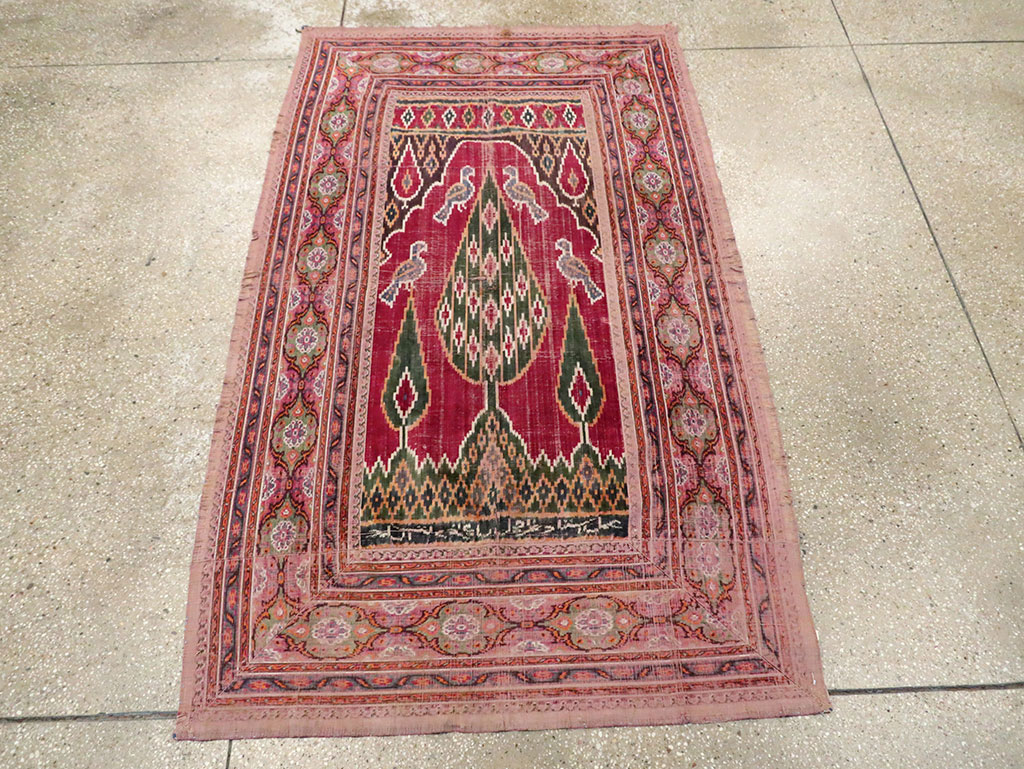 Antique Persian Yazd Silk Textile, No.30240 - Staging