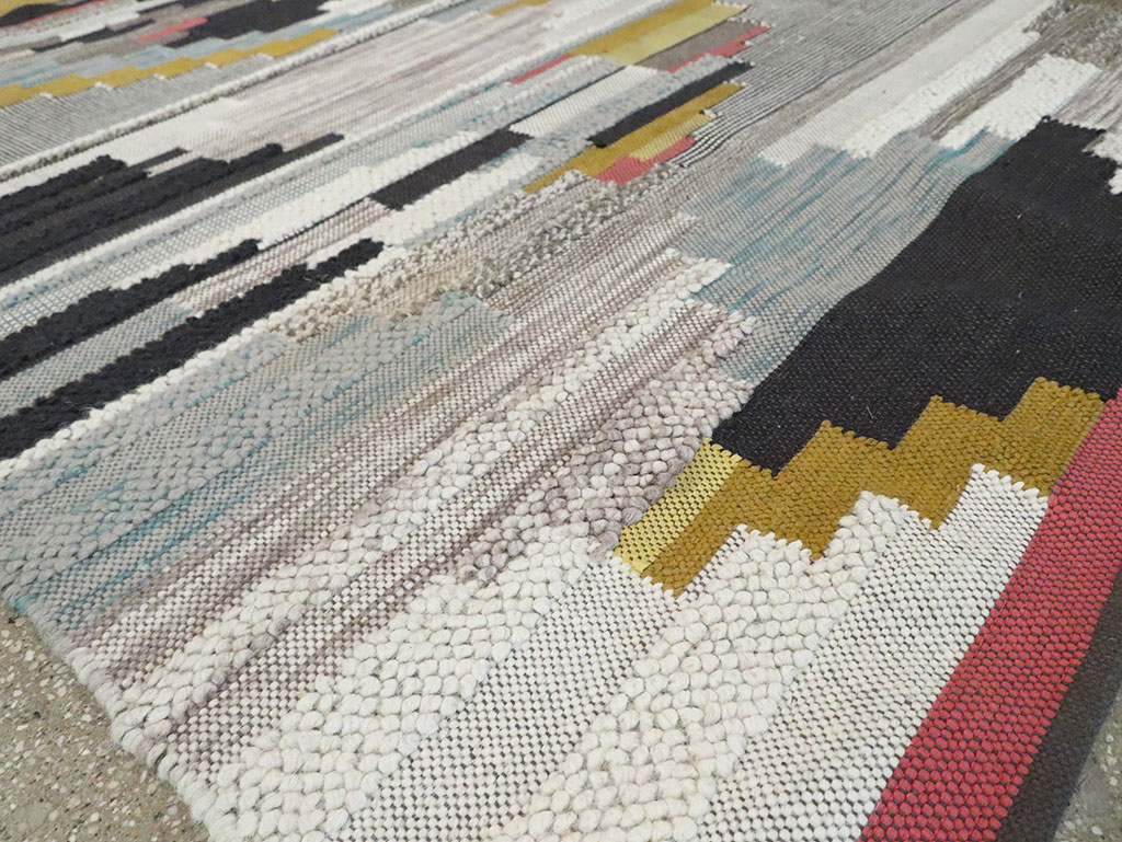 Contemporary Flatweave Kilim, No.30245 - Staging
