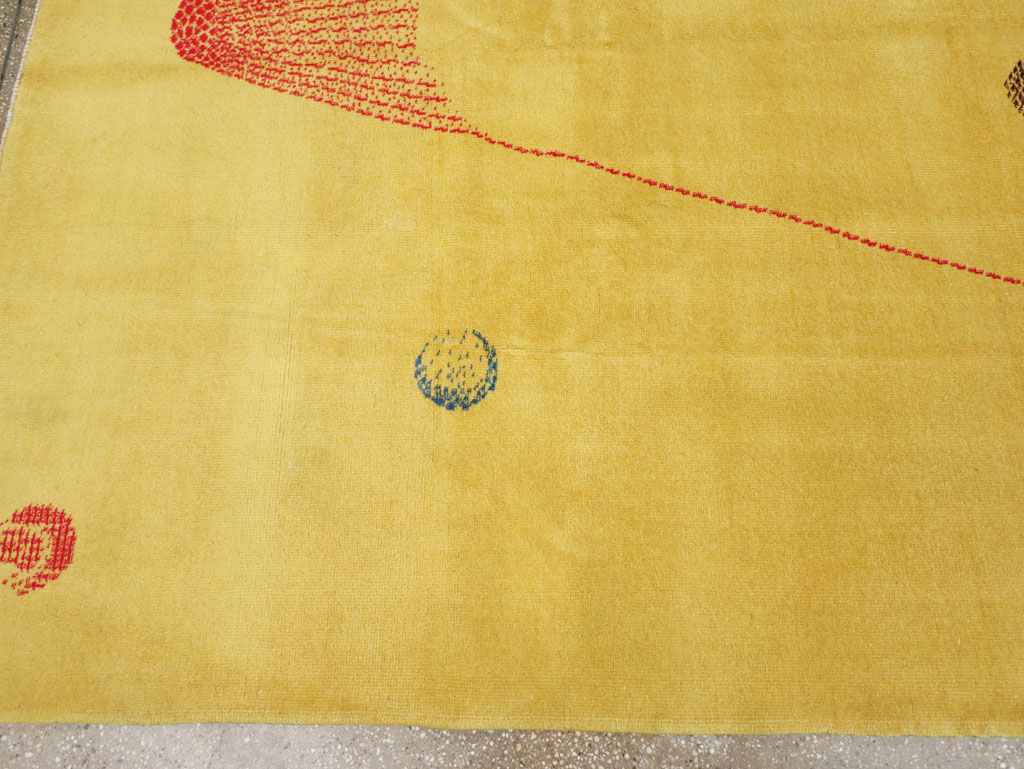 Vintage Turkish Art Deco Style Accent Carpet, No.30246 - Staging