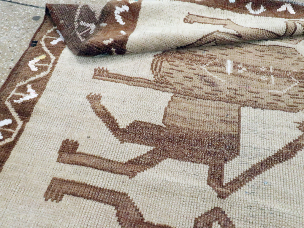 Vintage Turkish Anatolian Pictorial Accent Rug, No.30249 - Staging