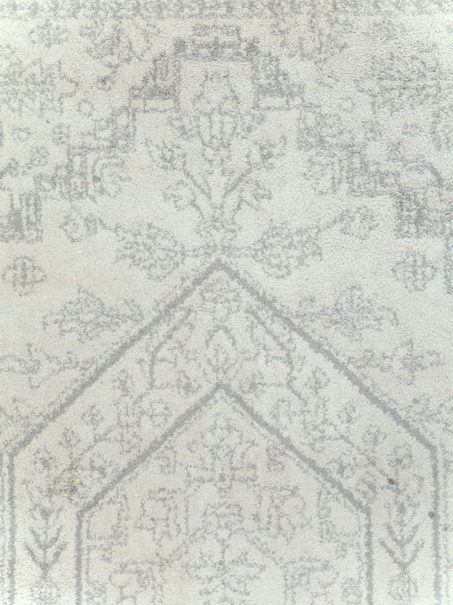 Contemporary Persian Heriz Inspired Turkish Accent Carpet, No.30260 - Staging