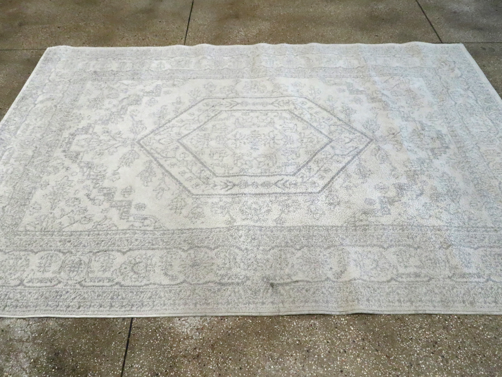 Contemporary Persian Heriz Inspired Turkish Accent Carpet, No.30260 - Staging