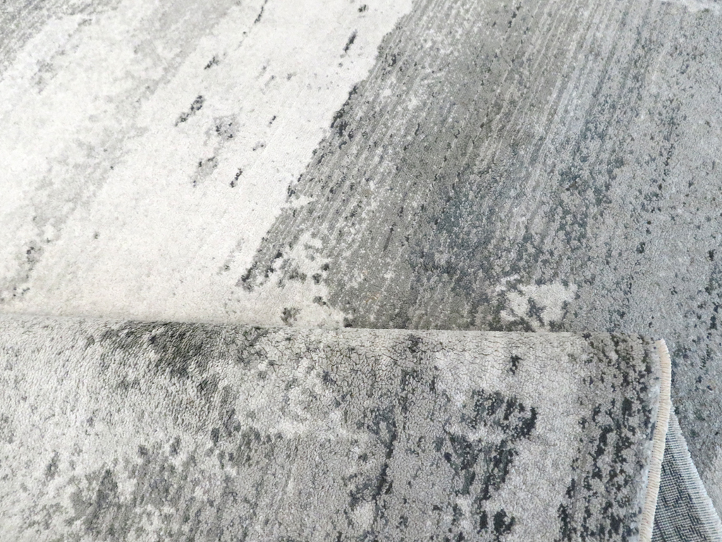 Contemporary Turkish Accent Carpet, No.30261 - Staging