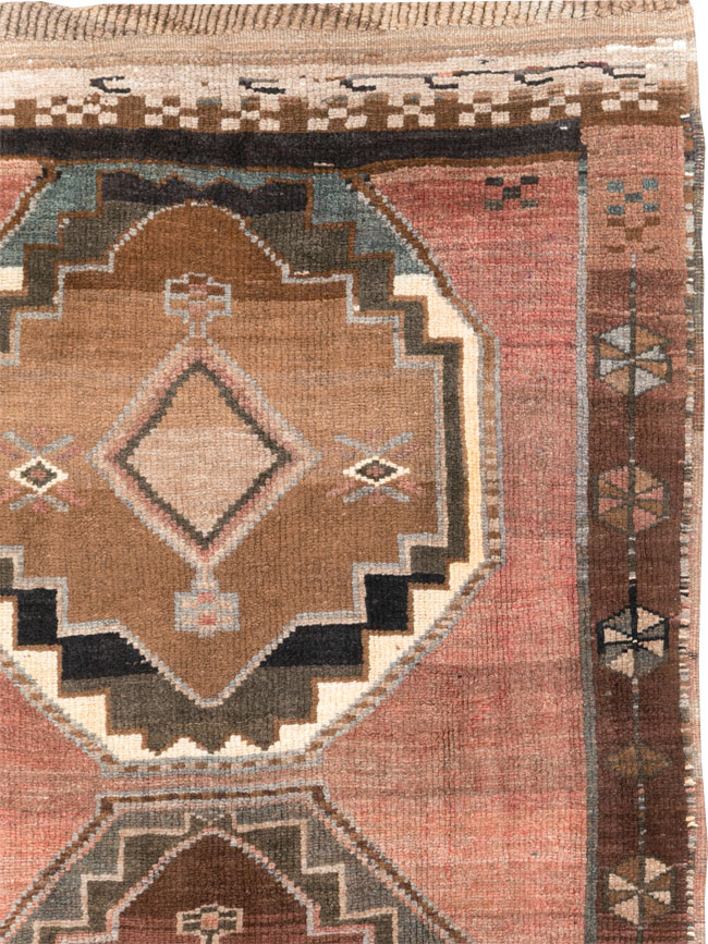 Vintage Anatolian Carpet, No.30263 - Staging