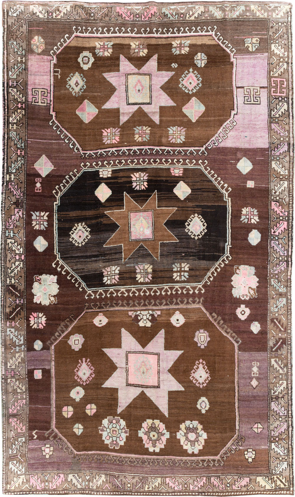 Vintage Turkish Anatolian Room Size Carpet, No.30281 - Staging