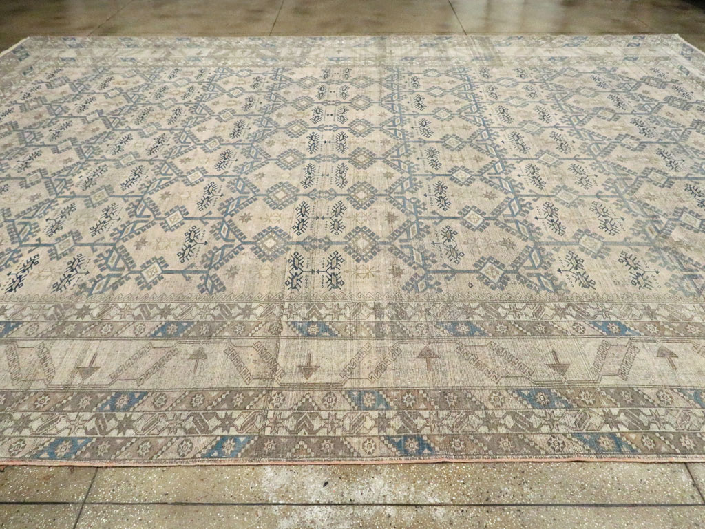 Antique Turkish Oushak Large Carpet, No.30289 - Staging