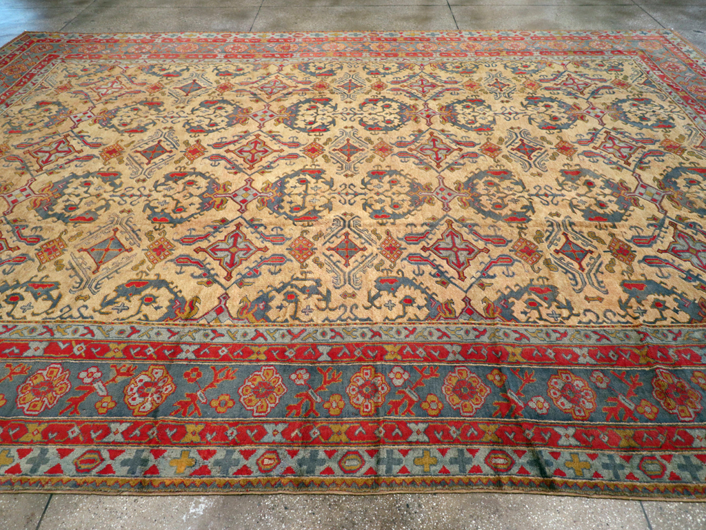 Antique Turkish Oushak Carpet, No.30294 - Staging