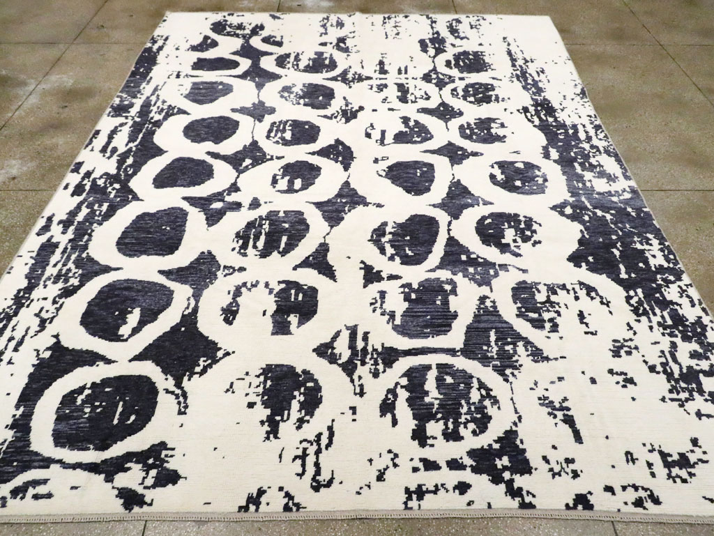 Modern Turkish Carpet, No.30310 - Staging