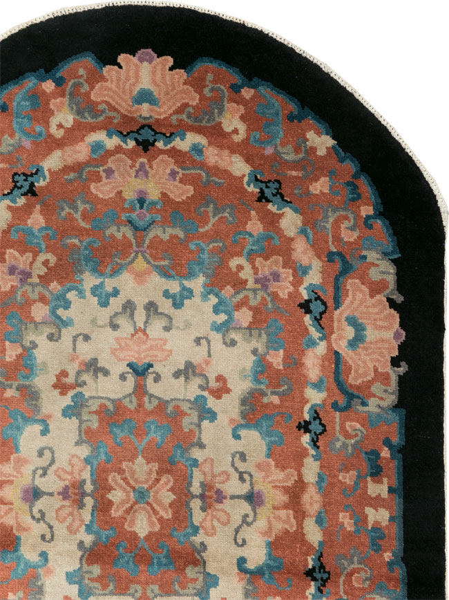 Round Oval Vintage Chinese Art Deco Accent Rug, No.30364 - Staging