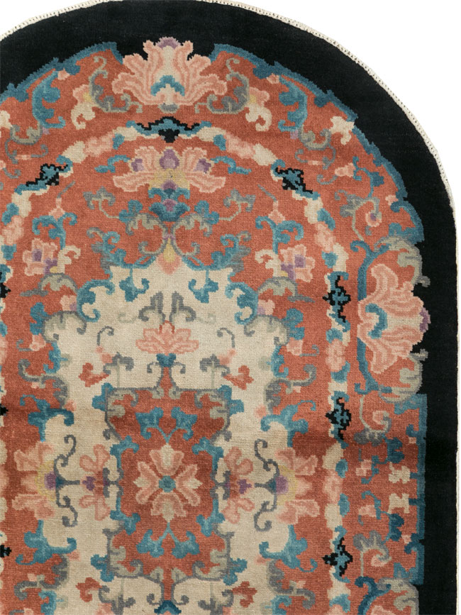 Round Oval Vintage Chinese Art Deco Accent Rug, No.30364 - Staging