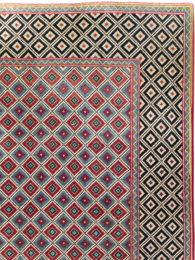 Vintage Persian Quom Small Room Size Carpet, No.30374 - Staging