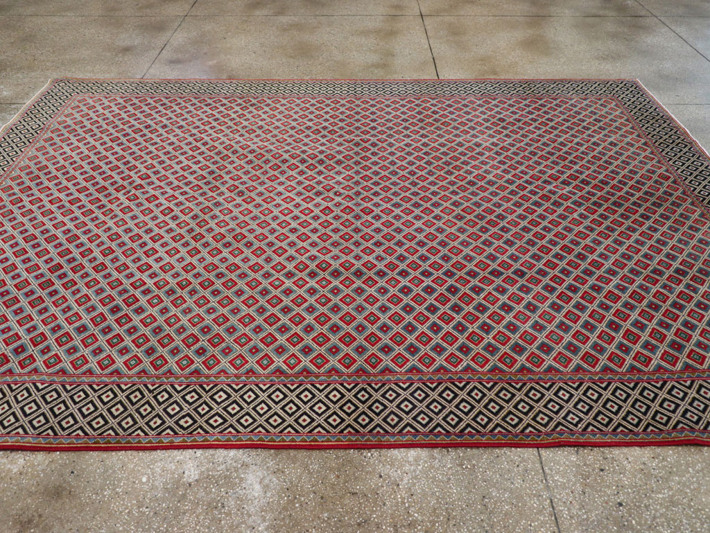 Vintage Persian Quom Small Room Size Carpet, No.30374 - Staging