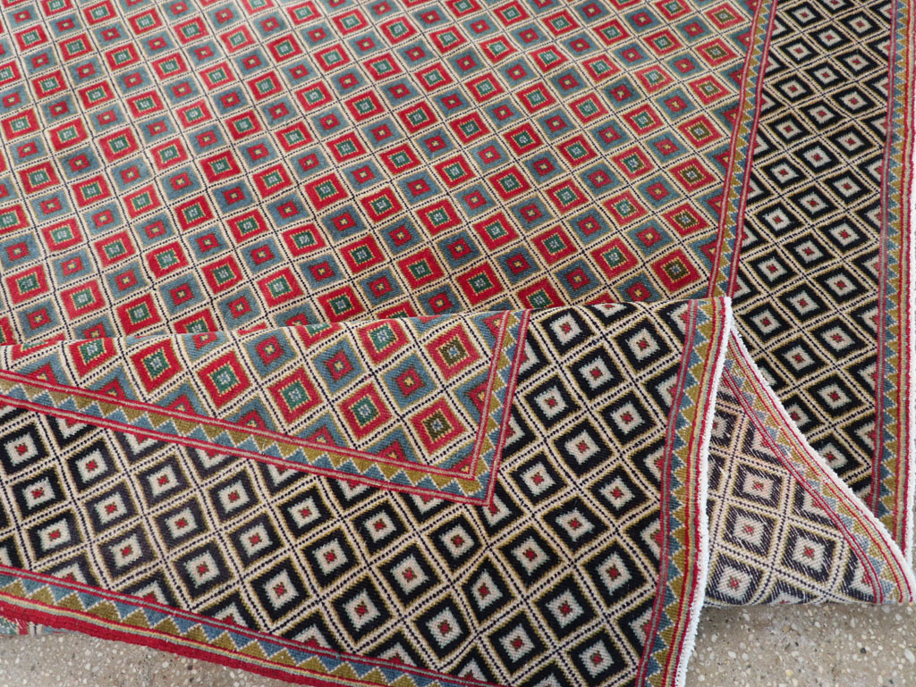 Vintage Persian Quom Small Room Size Carpet, No.30374 - Staging