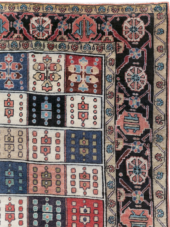 Vintage Persian Veece Small Room Size Carpet, No.30384 - Staging