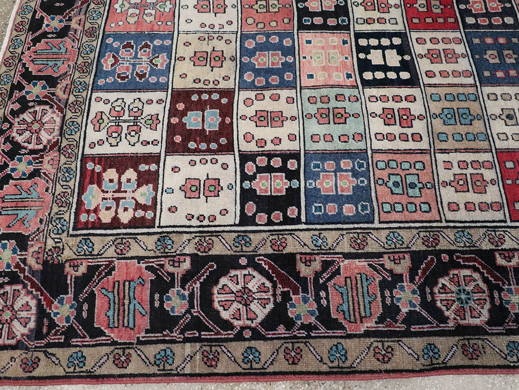 Vintage Persian Veece Small Room Size Carpet, No.30384 - Staging