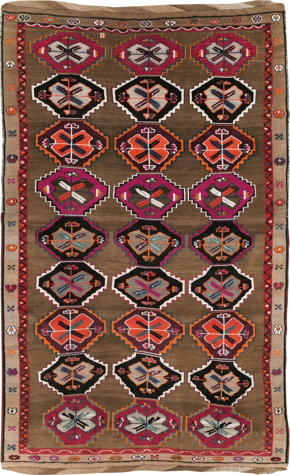 Vintage Turkish Anatolian Small Room Size Carpet, No.30390 - Staging