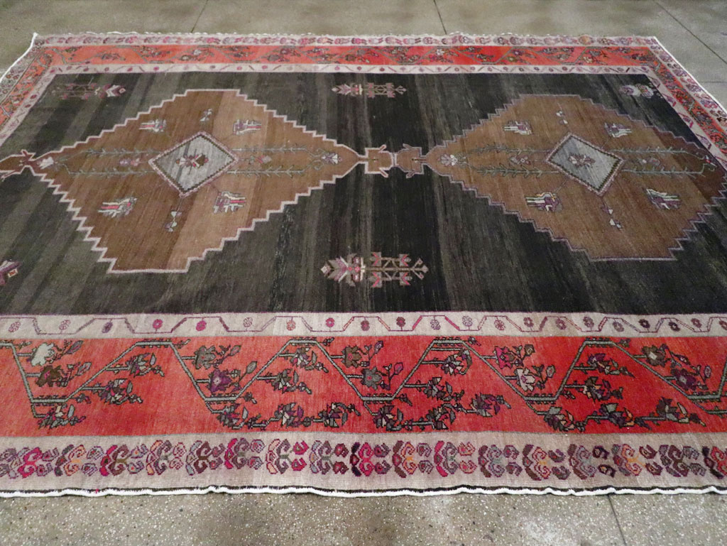Vintage Anatolian Carpet, No.30392 - Staging