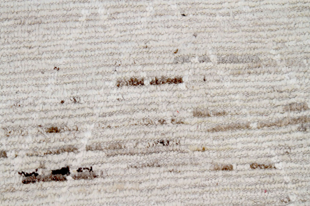 Contemporary Moroccan Room Size Carpet, No.30397 - Staging