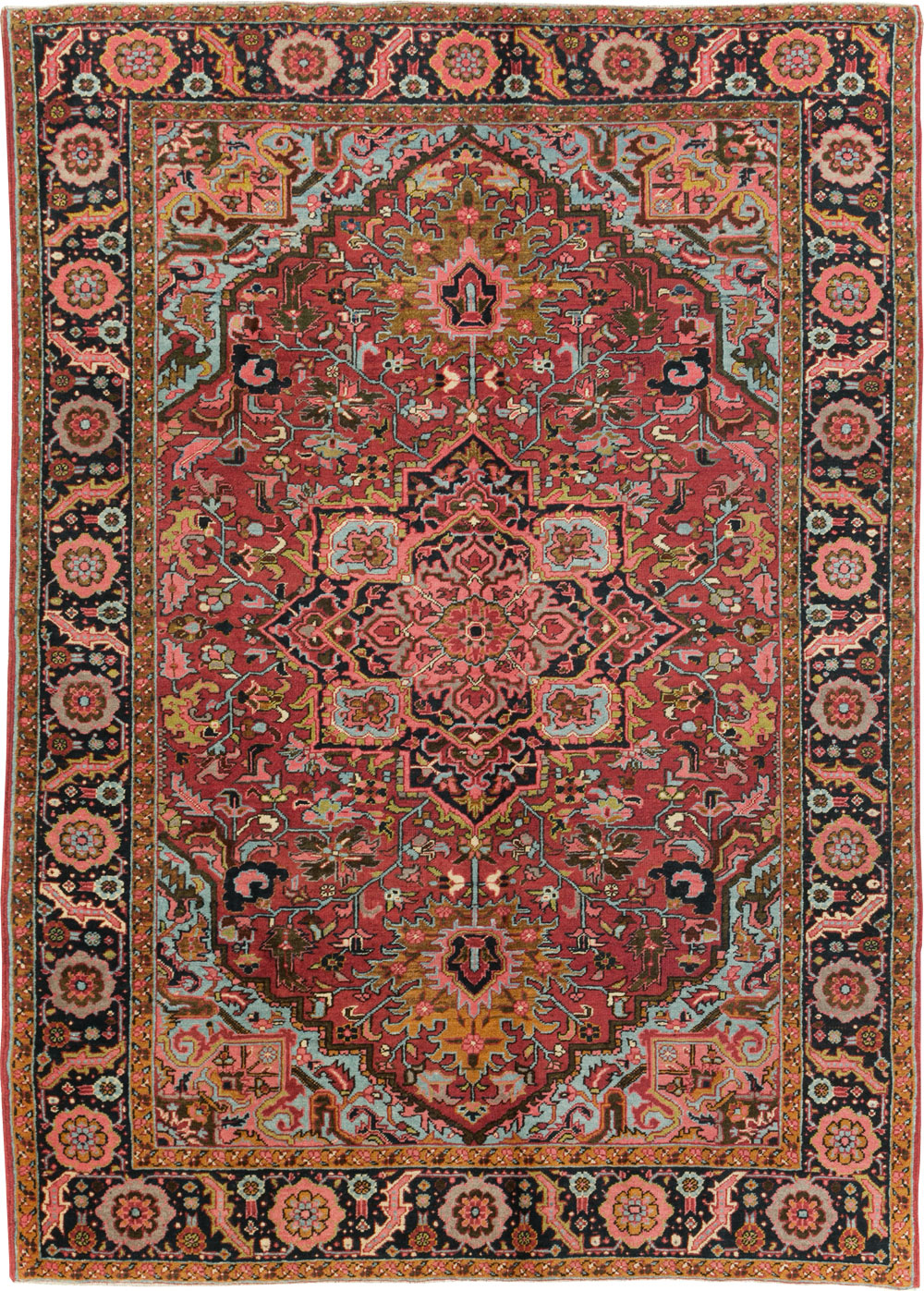 Vintage Persian Heriz Accent Carpet, No.30401 - Staging