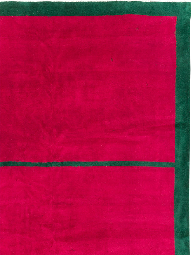 Vintage Anatolian Minimalistic Carpet, No.30403 - Staging