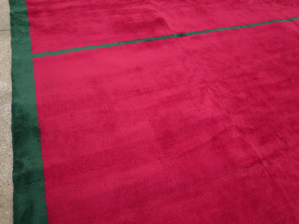 Vintage Anatolian Minimalistic Carpet, No.30403 - Staging