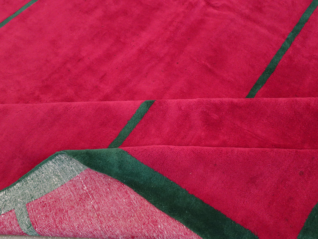 Vintage Anatolian Minimalistic Carpet, No.30403 - Staging