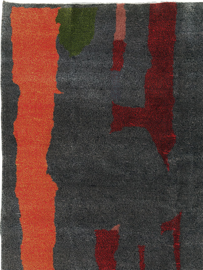 Vintage Turkish Art Deco Style Accent Carpet, No.30408 - Staging