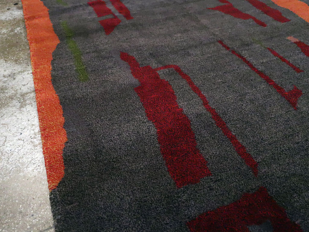 Vintage Turkish Art Deco Style Accent Carpet, No.30408 - Staging