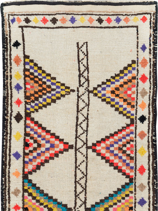 Vintage Anatolian Runner, No.30410 - Staging
