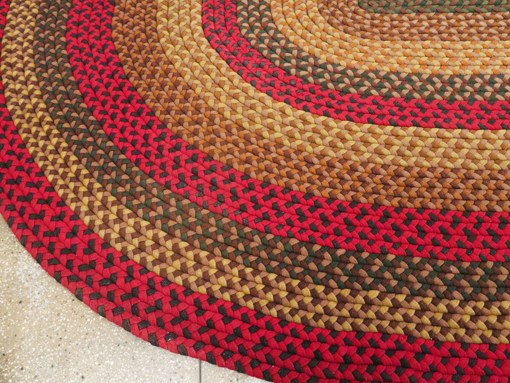 Vintage American Round Oval Braided Room Size Carpet, No.30413 - Staging