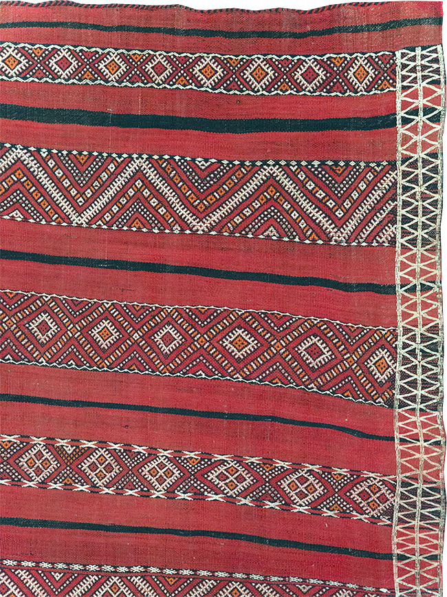 Vintage Persian Kilim, No.30419 - Staging