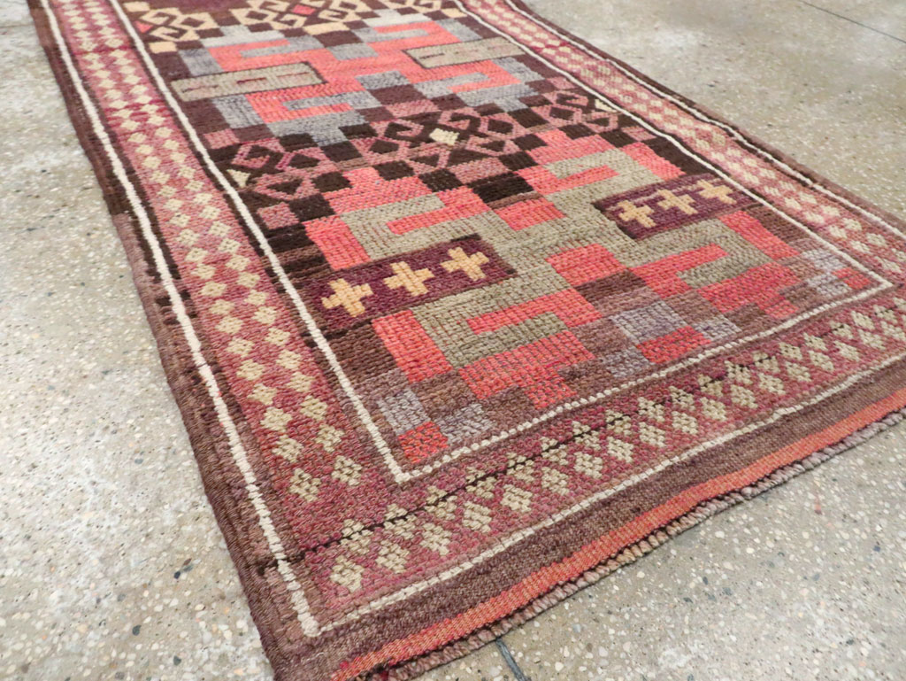 Vintage Anatolian Runner, No.30425 - Staging