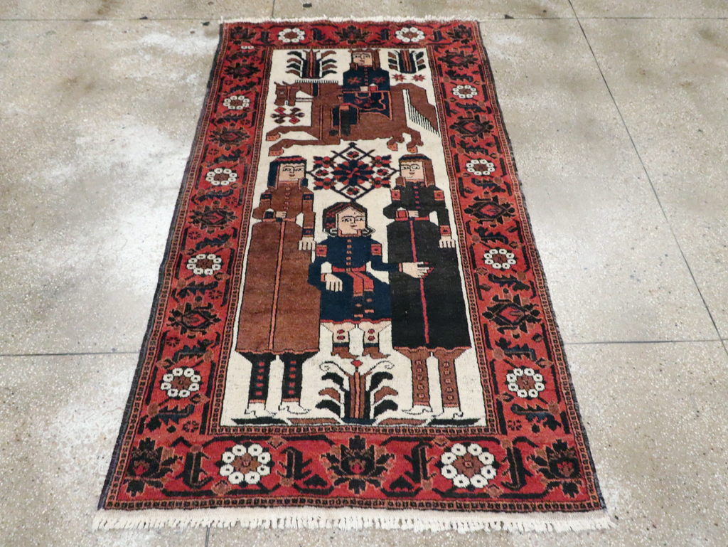Vintage Pictorial Bakhtiari Rug, No.30427 - Staging
