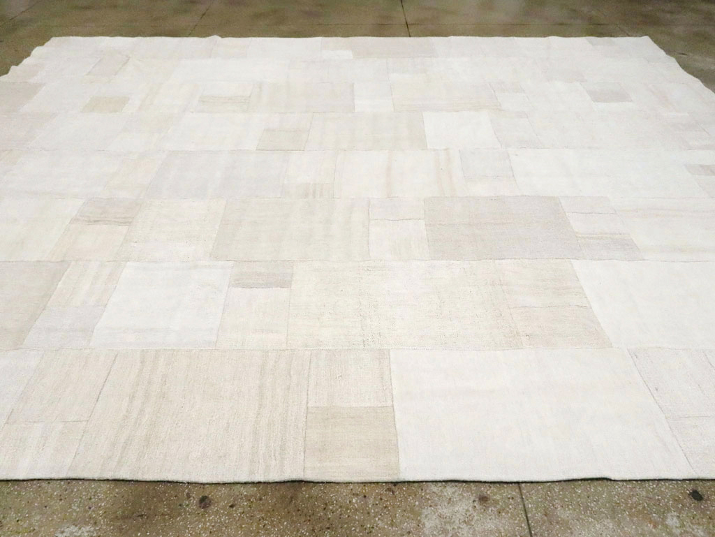 Contemporary Turkish  Room Size  Flatweave Kilim, No.30428 - Staging