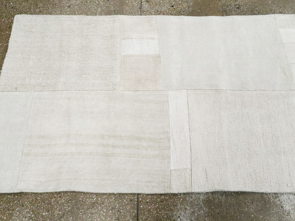 Modern Turkish Flatweave, No.30431 - Staging