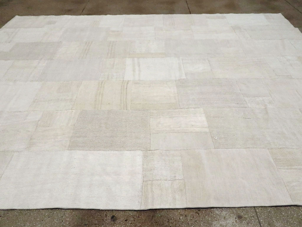 Contemporary Handmade Turkish Flatweave Kilim, No.30432 - Staging