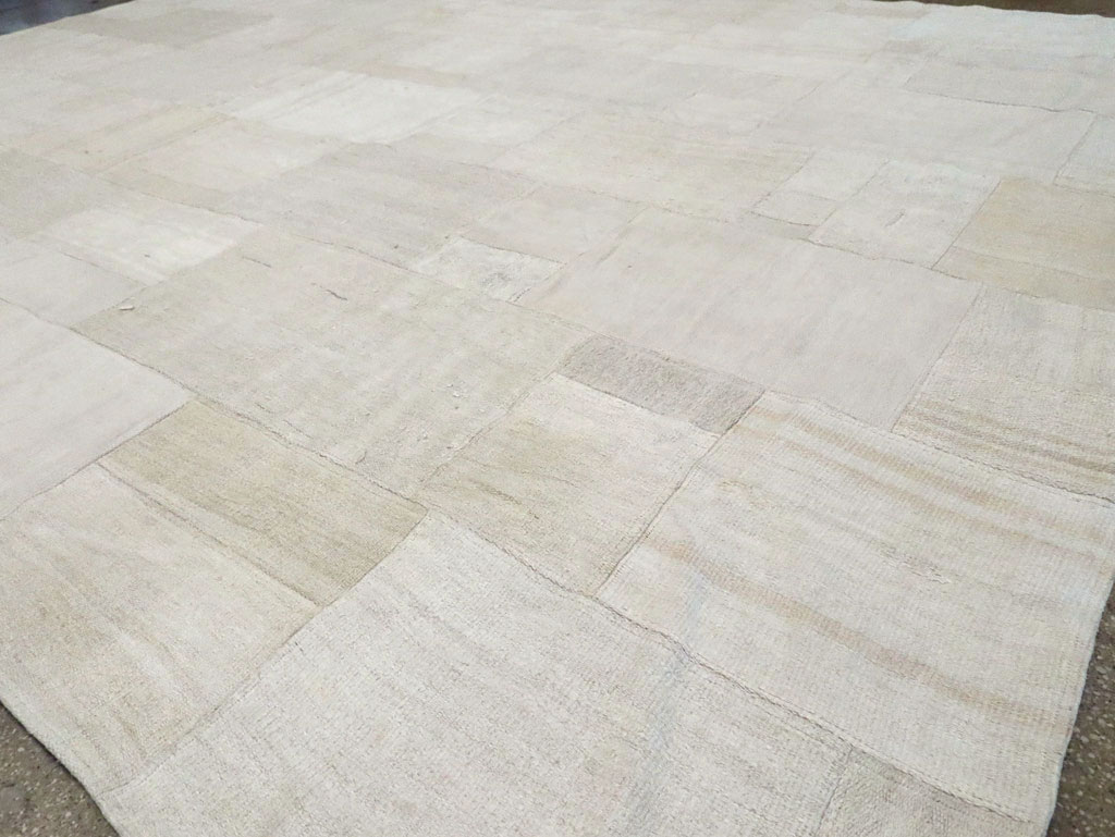 Contemporary Handmade Turkish Flatweave Kilim, No.30432 - Staging